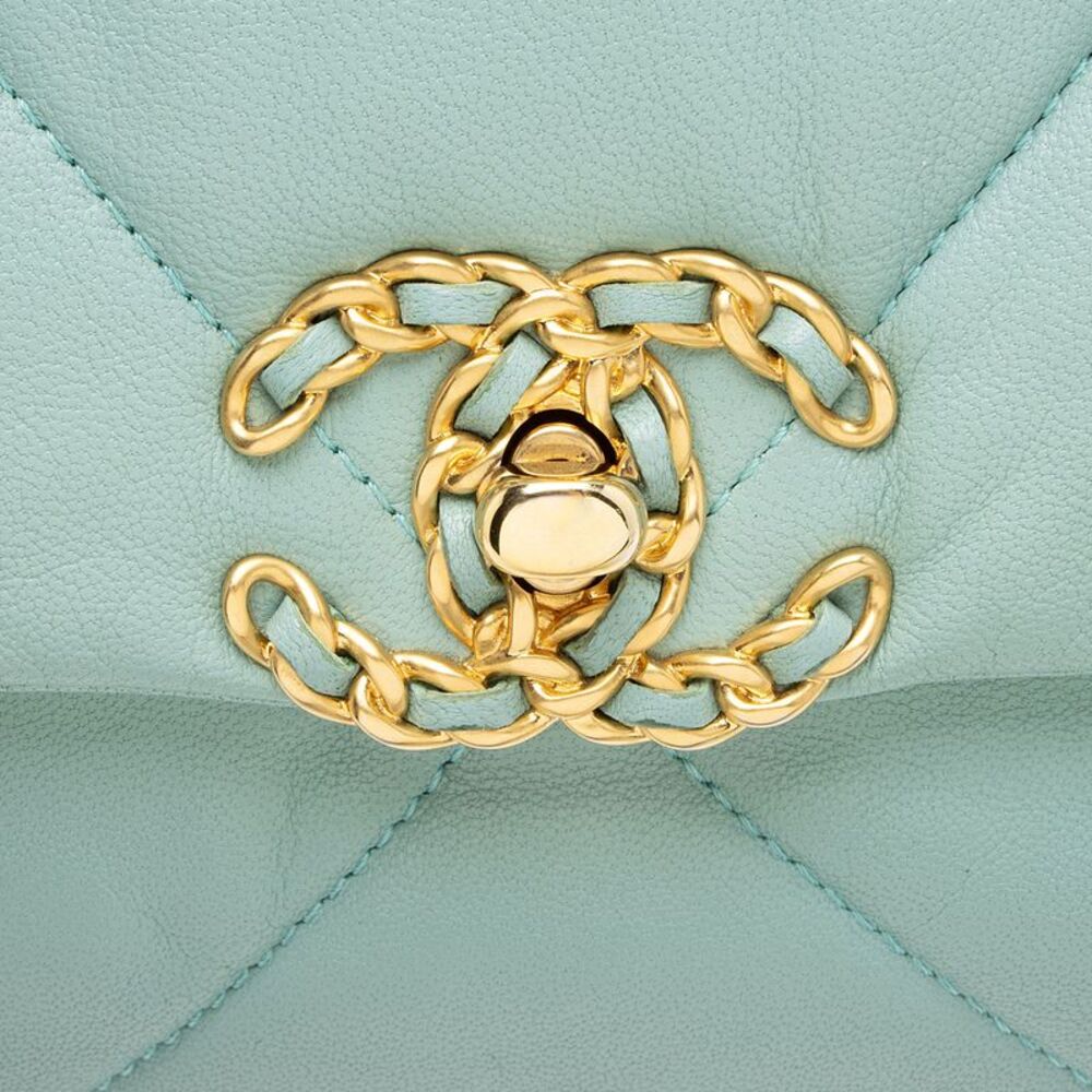 Chanel Lambskin 19 Medium Flap Shoulder Bag - Picture 9 of 14